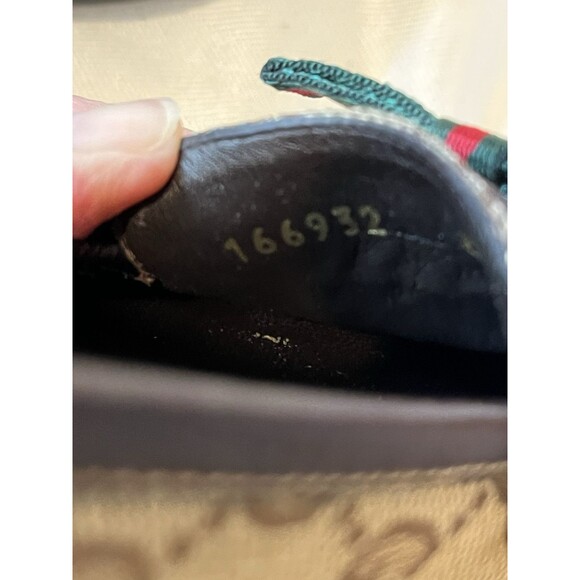 Gucci Signature GG Canvas Loafer With Bow, Rubber Driving  Sole Women Size 6 M - Picture 14 of 14